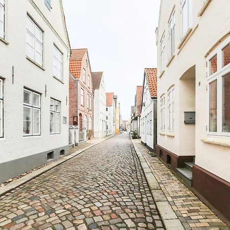 Apartmenthaus Theodor Storm Meeresstrand フースム エクステリア 写真